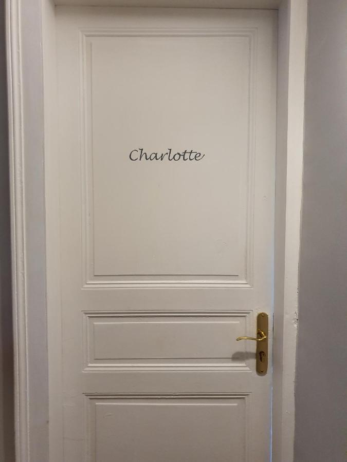 Chambres D'Hotes Des Rouets Fourmies 外观 照片